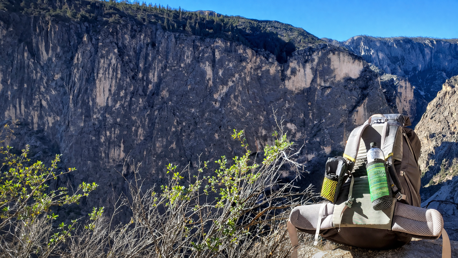 New Colors for Ecopak Shoulder pouches