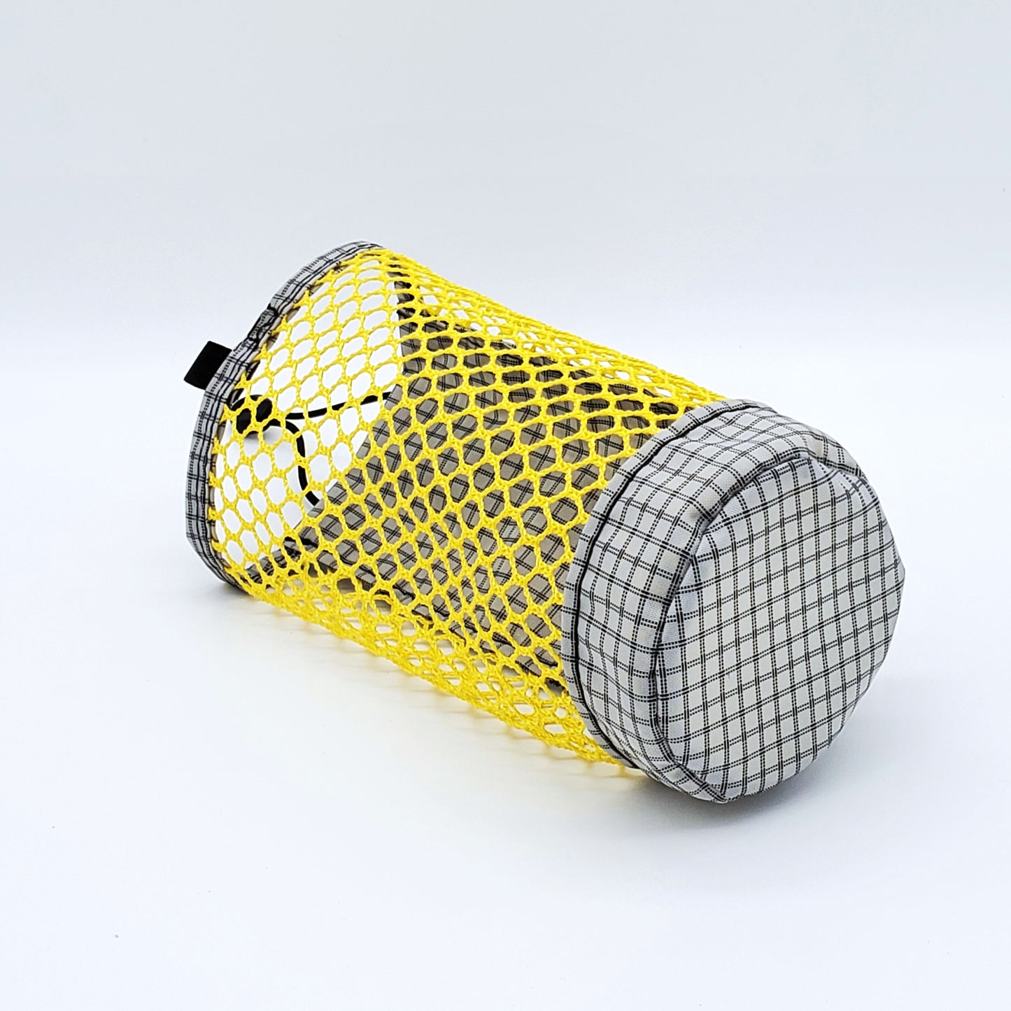 Ultralight Water Bottle Sleeve - Ultragrid - Poly Diver mesh